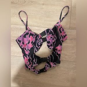 Tiger Mist Croptop Cutout